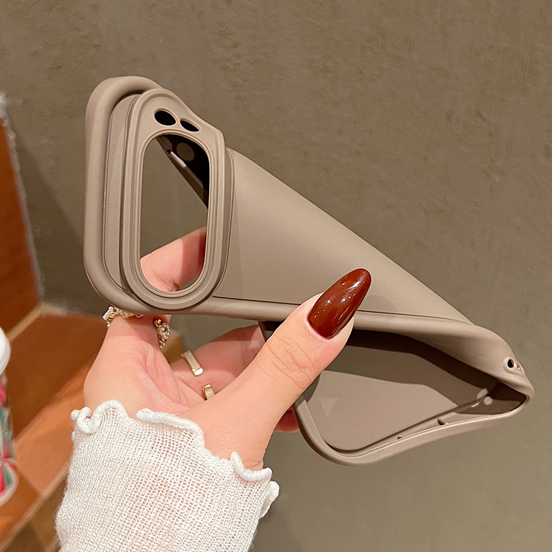 Proste etui na telefon w paski – Google Pixel 9 Pro recenzja i cena